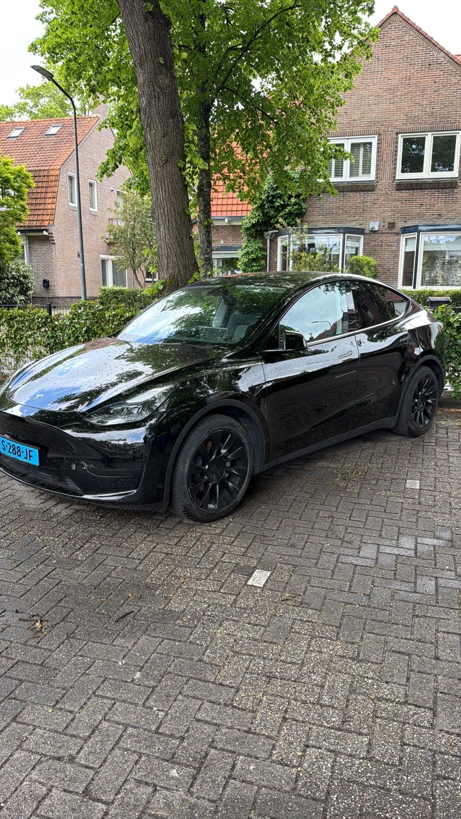 Tesla Model Y 2023 Zwart