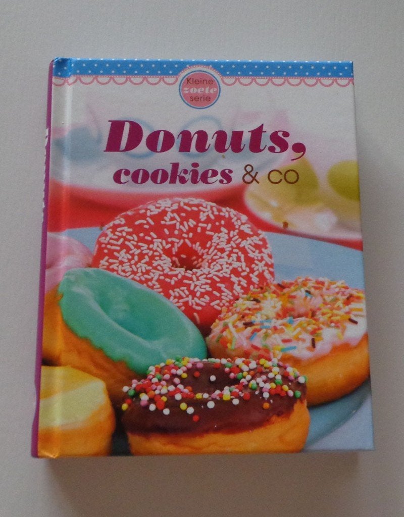 Donuts en cookies, Ophalen of Verzenden, Gelezen, Overige gebieden, Taart, Gebak en Desserts