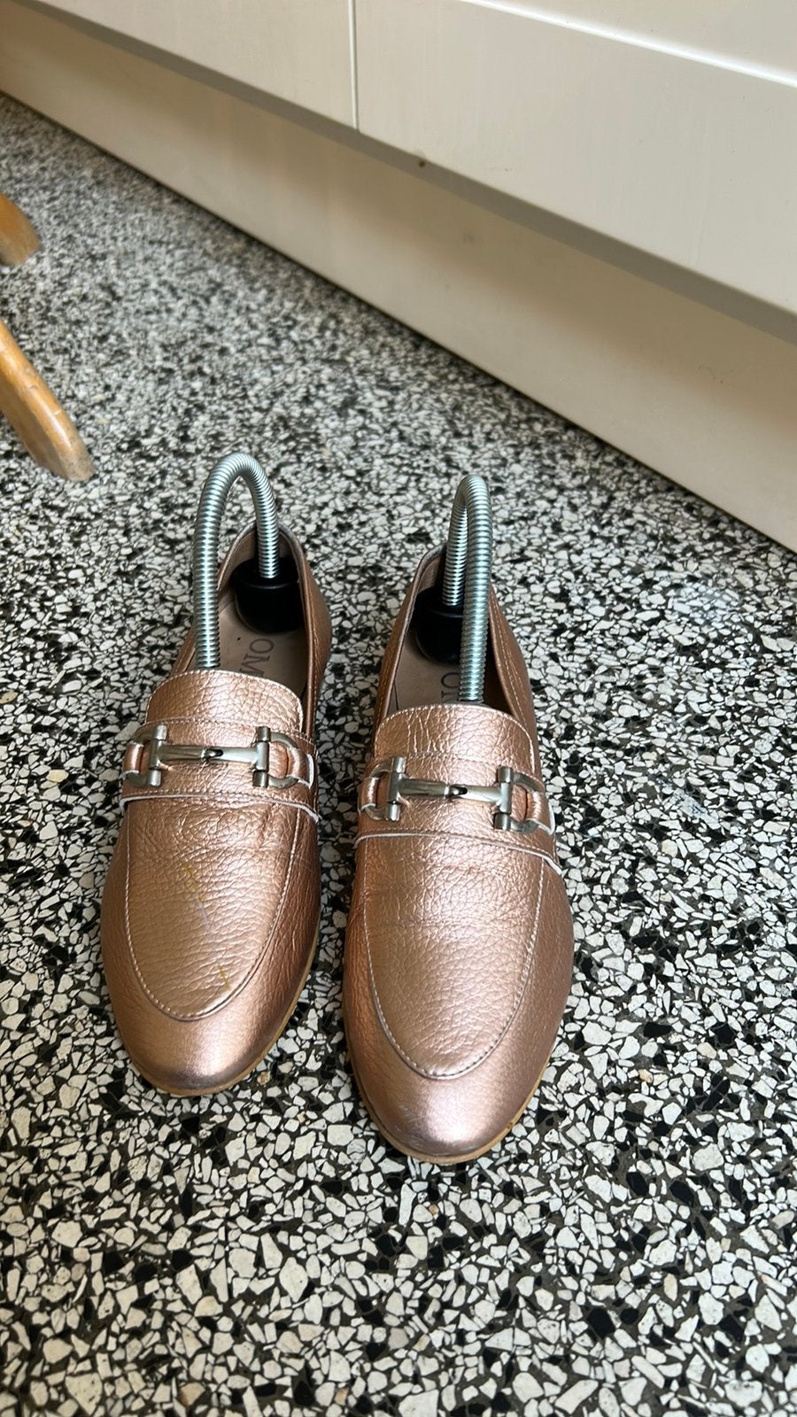 OMODA oudroze metallic LEREN loafers in maat 37, Instappers, Ophalen of Verzenden, Zo goed als nieuw, Roze
