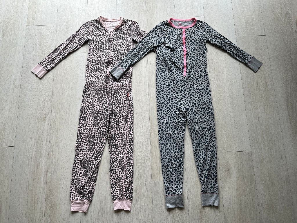 2x Onesie Hema Roze Pyjama Pakje Jumpsuit, Mt. 140 t/m 152, Nacht- of Onderkleding, Meisje, Ophalen of Verzenden, Zo goed als nieuw