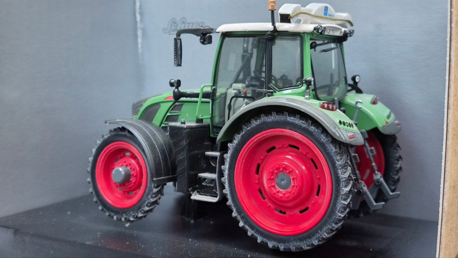 Fendt 724 Vario Verbouwd, Schuco, ., Tractor of Landbouw, Nieuw