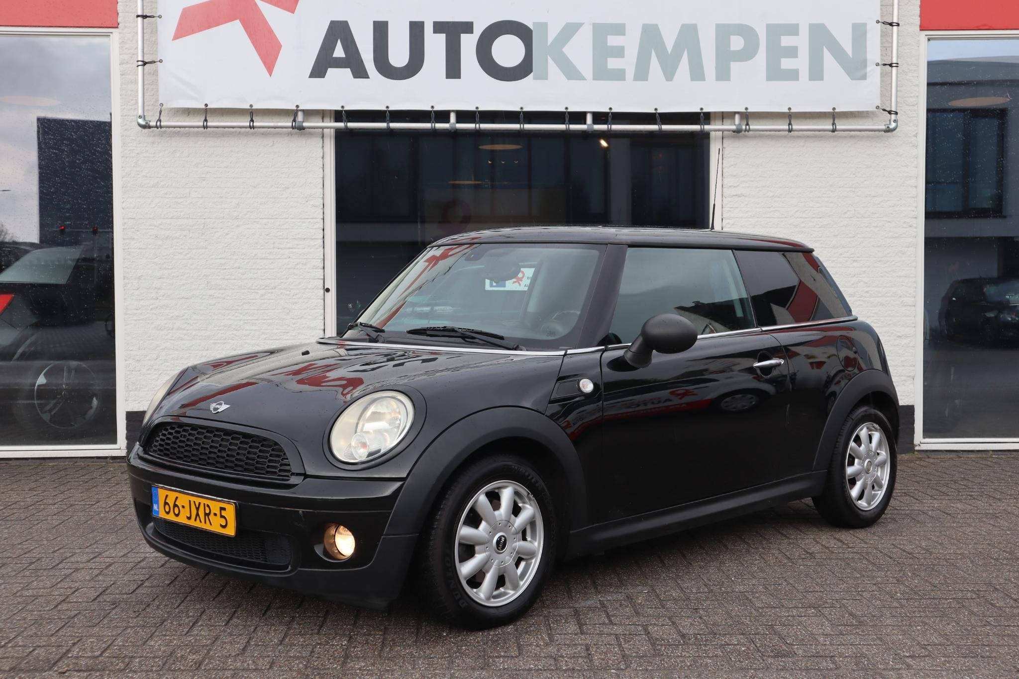 MINI 3-Deurs 1.4 ONE ANNIVERSARY BUSINESS PERFECT ONDERHOUDE, Auto's, Voorwielaandrijving, Stof, Zwart, 4 cilinders
