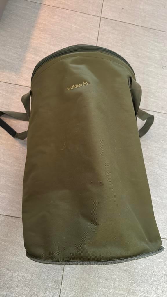 Trakker tas, Watersport en Boten, Hengelsport | Karpervissen, Ophalen of Verzenden, Zo goed als nieuw, Overige typen