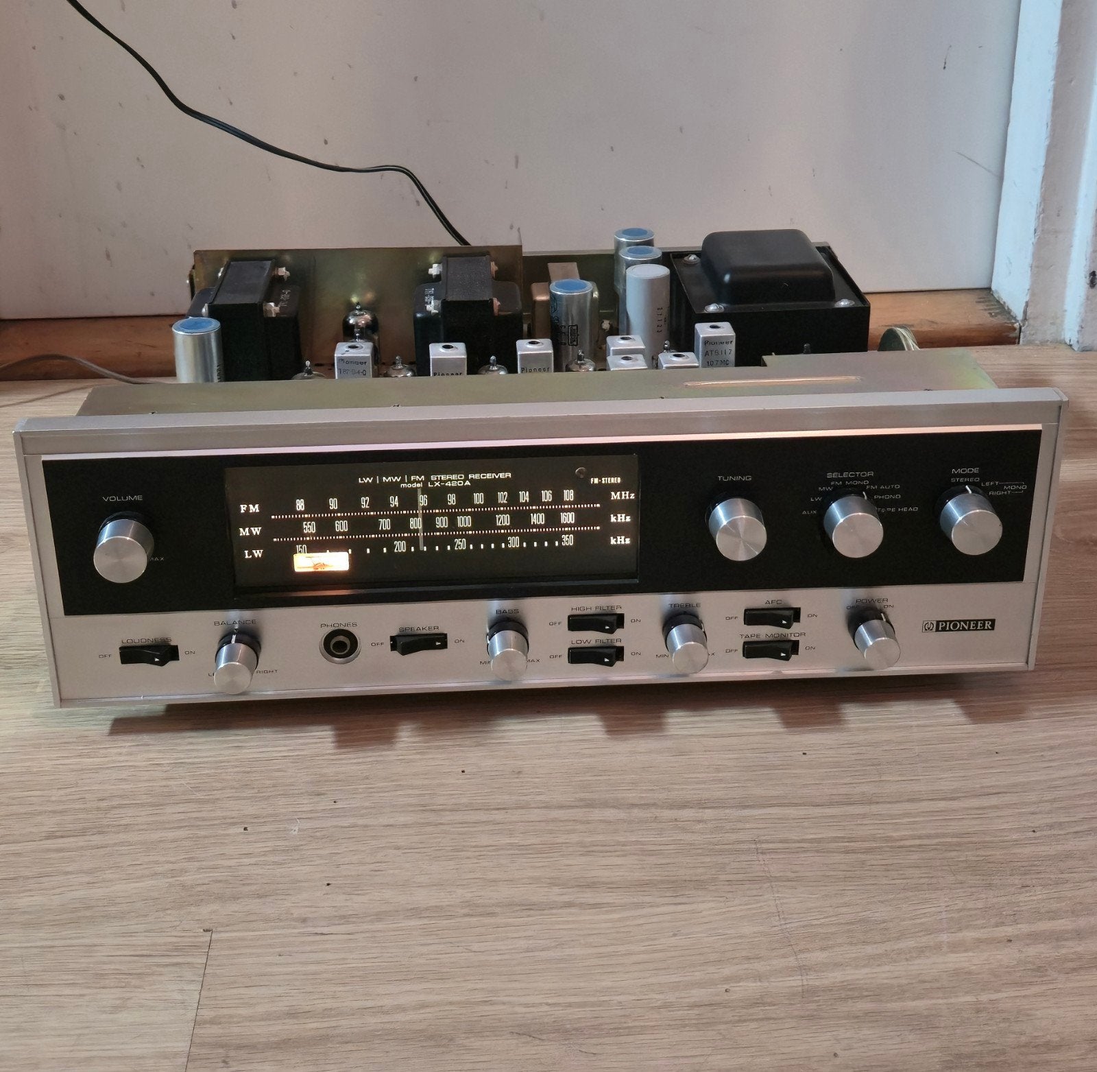 Pioneer LX-420A Vintage Stereo Receiver - Buizenversterker, Audio, Tv en Foto, Versterkers en Receivers, Ophalen of Verzenden