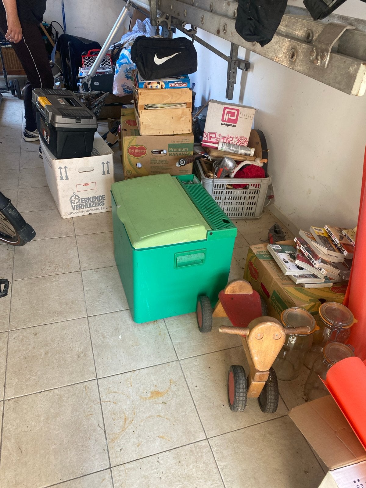 Handige koelbox op wielen voor de camping, Caravans en Kamperen, Koelboxen, Ophalen, Gebruikt, Koelbox, Koelelement