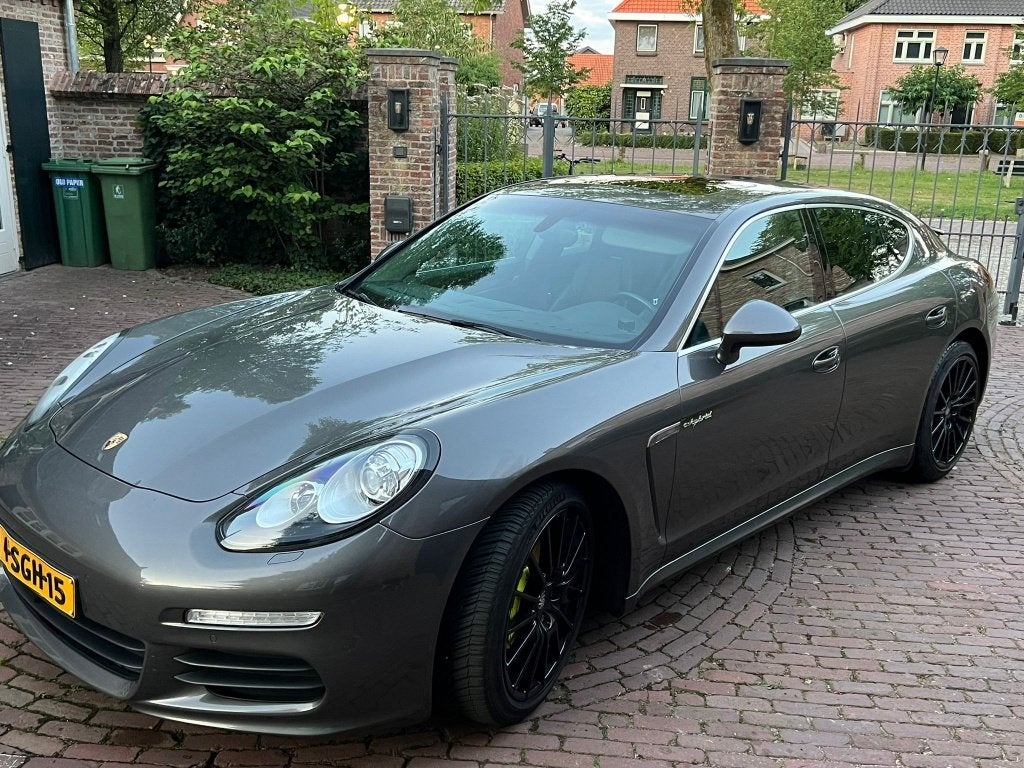 Porsche Panamera 3.0 416pk E-hybrid Tiptronic S 2013 20 inch