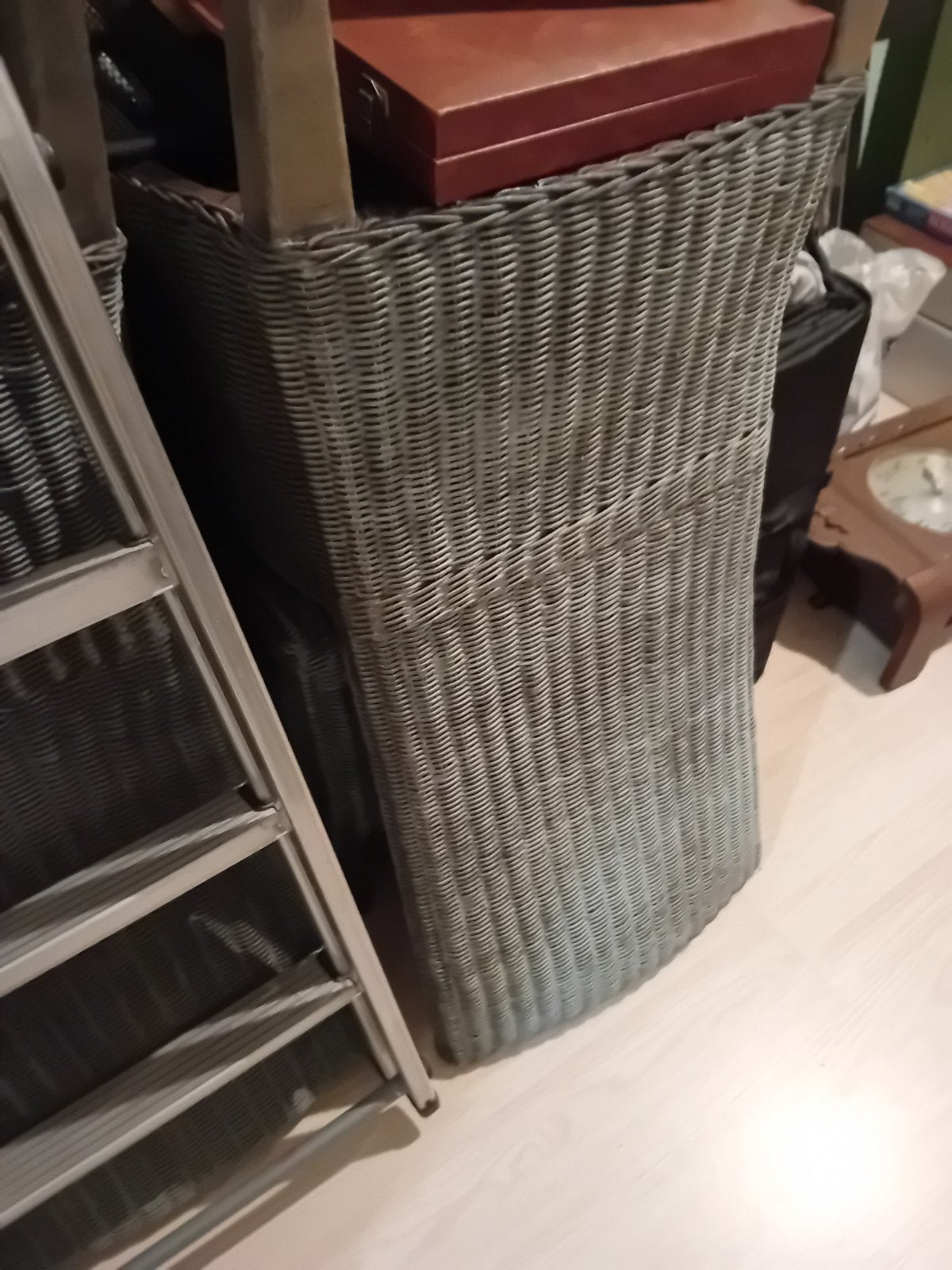 4 rieten robuuste rotan eetkamerstoelen, Huis en Inrichting, Stoelen, Ophalen, Gebruikt, Bruin
