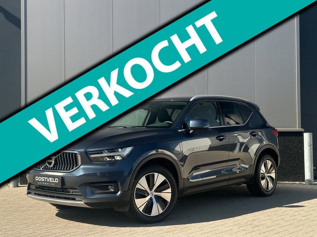 Volvo XC40 1.5 T5 Recharge Leer Trekhaak H&K Stoel/stuur ver, Zwart, 48 km/l, Blauw, Leder