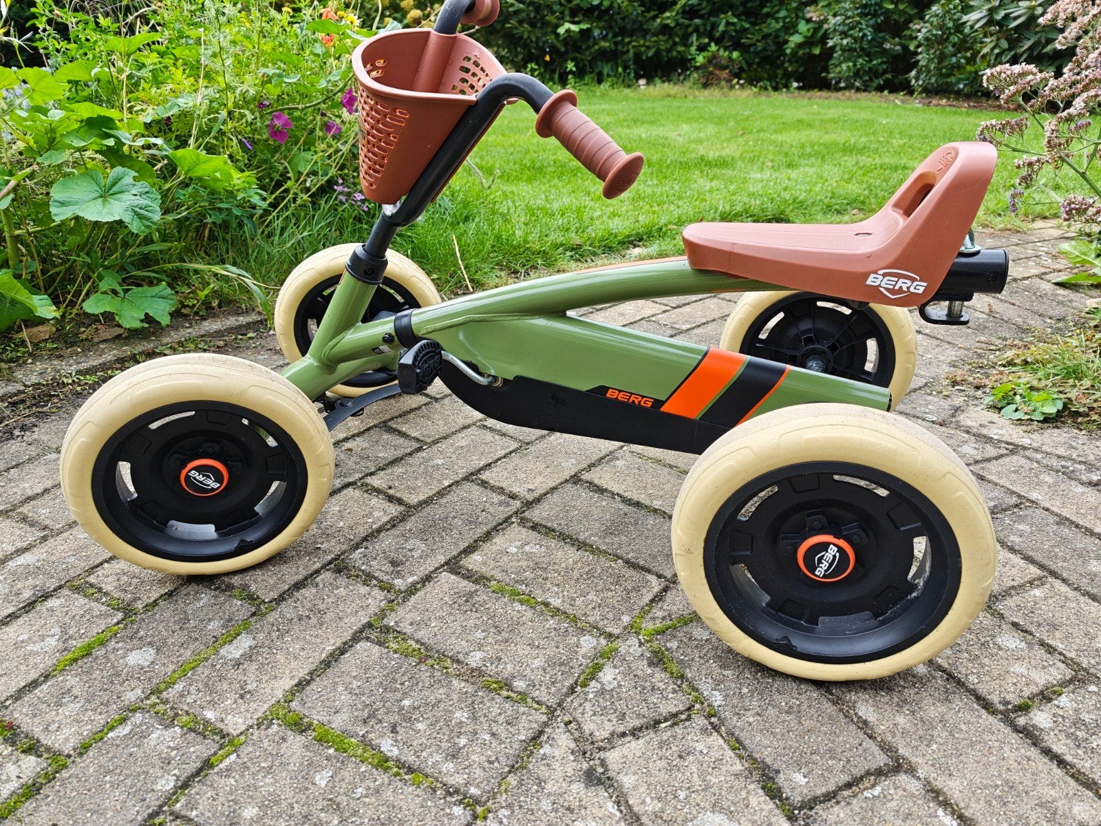 BERG Buzzy Retro Green skelter, Kinderen en Baby's, Ophalen, Gebruikt, Berg
