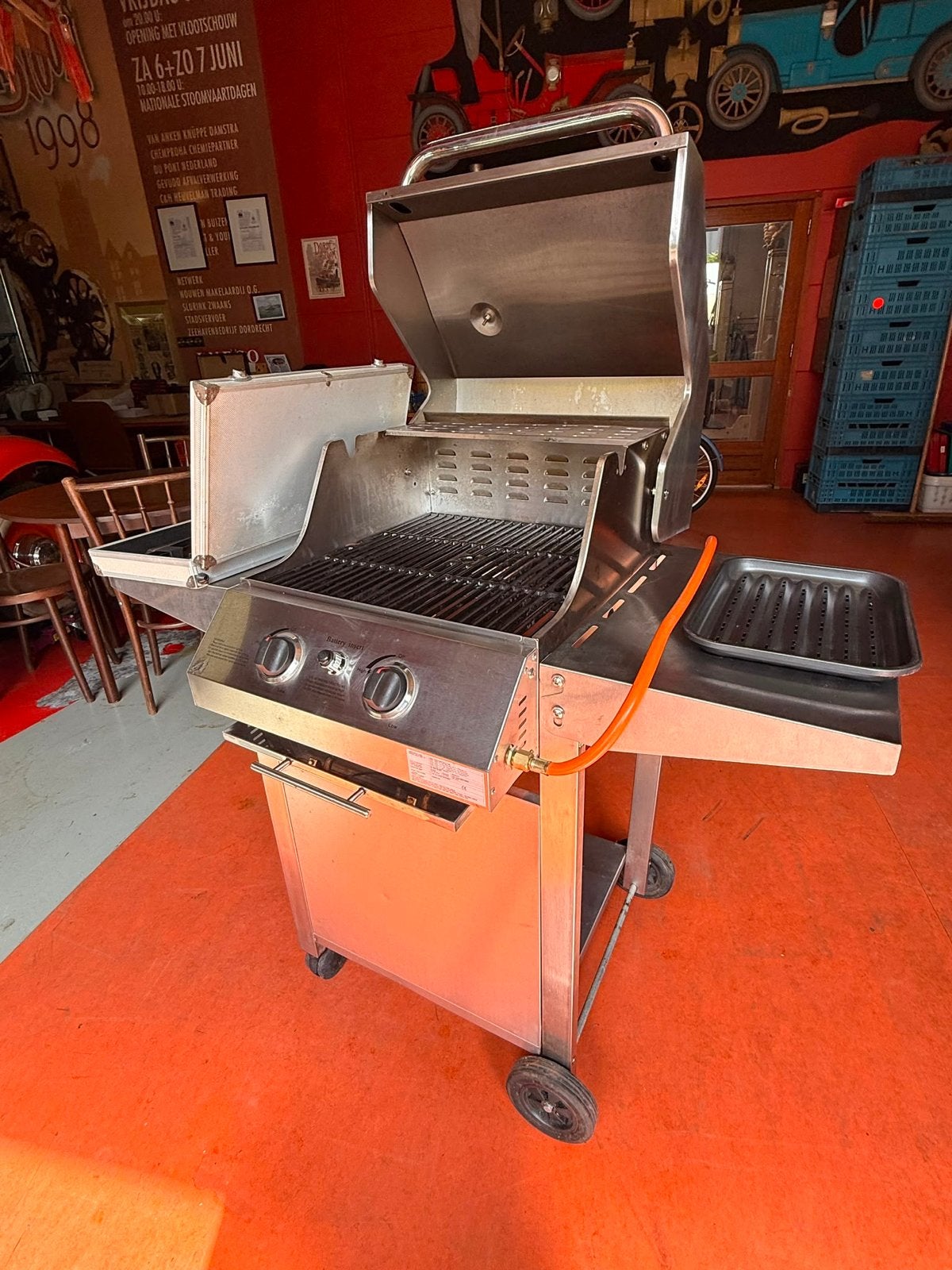 Gas BBQ uitklapbaar met koffer en toebehoren, Ophalen, Gebruikt