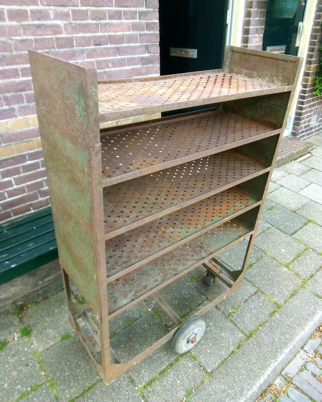 Vintage industriële trolley, Ophalen