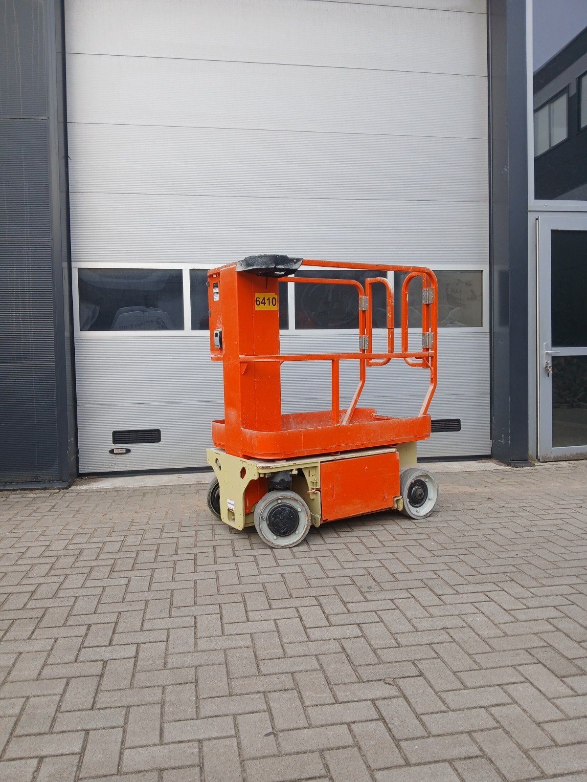 JLG 1230ES kolom hoogwerker, CE, gekeurd, goed!, Zakelijke goederen, Ophalen