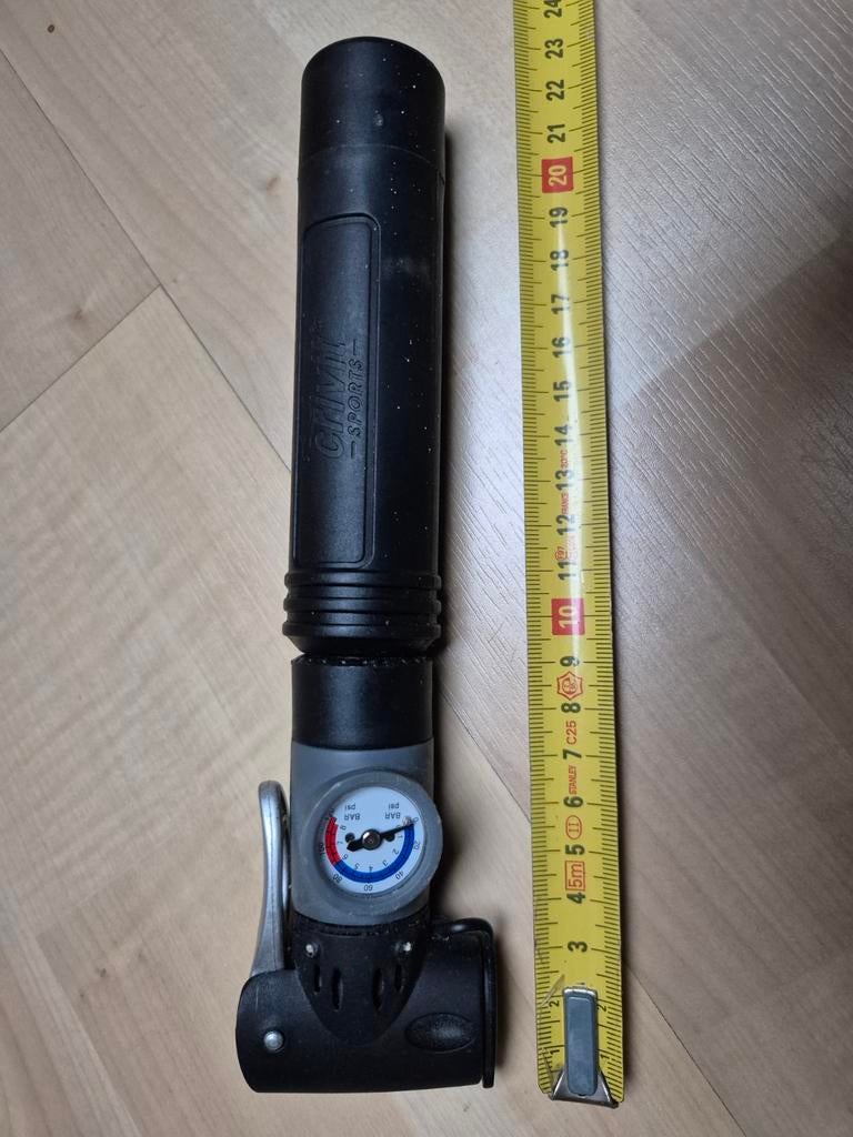 Crivit Sports Fiets Pomp met Drukmeter, Ophalen of Verzenden, Zo goed als nieuw