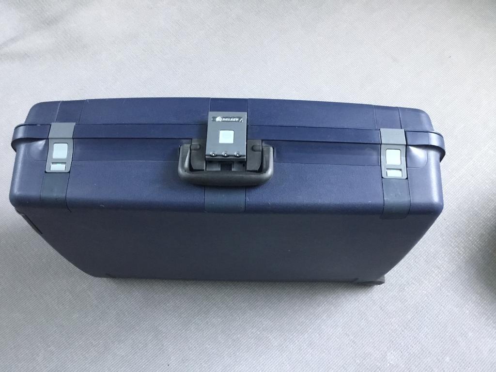 Koffer, Sieraden, Tassen en Uiterlijk, Koffers, Ophalen, Zo goed als nieuw, Hard kunststof, 70 cm of meer