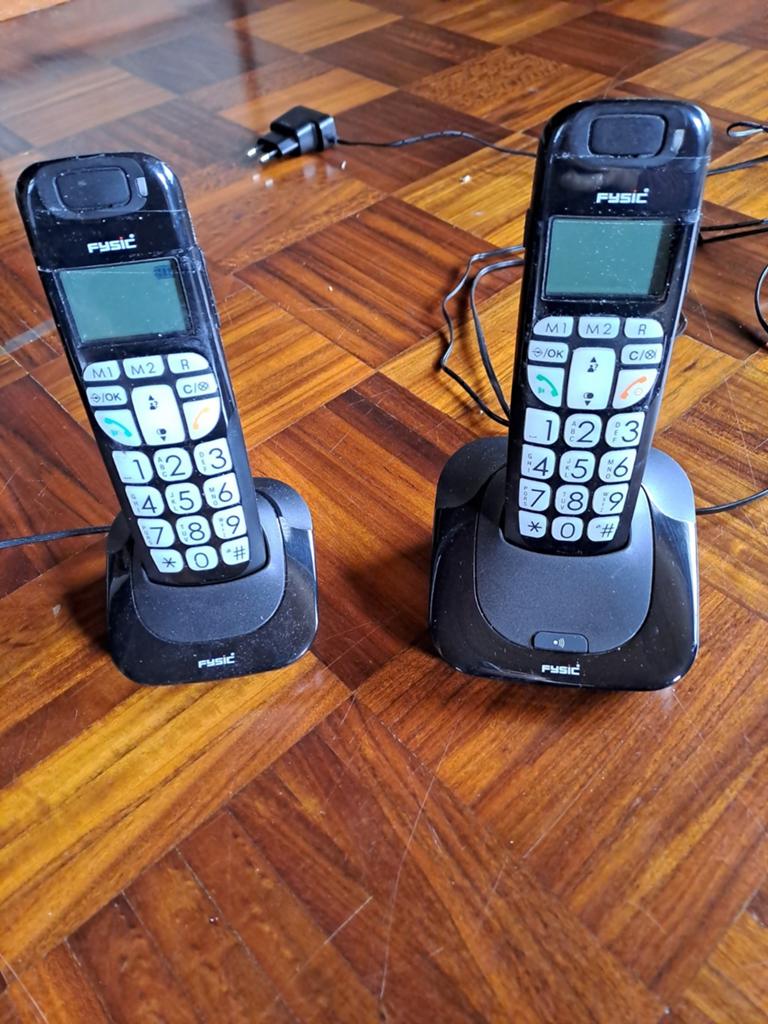 Duo set telefoon met grote toetsen, Ophalen of Verzenden, Gebruikt, 2 handsets