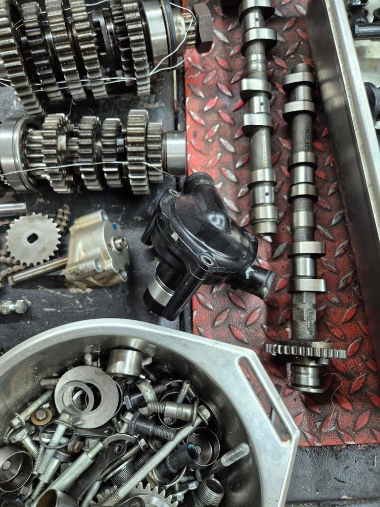 Triumph speed triple / tiger 1050 blok onderdelen, Ophalen of Verzenden