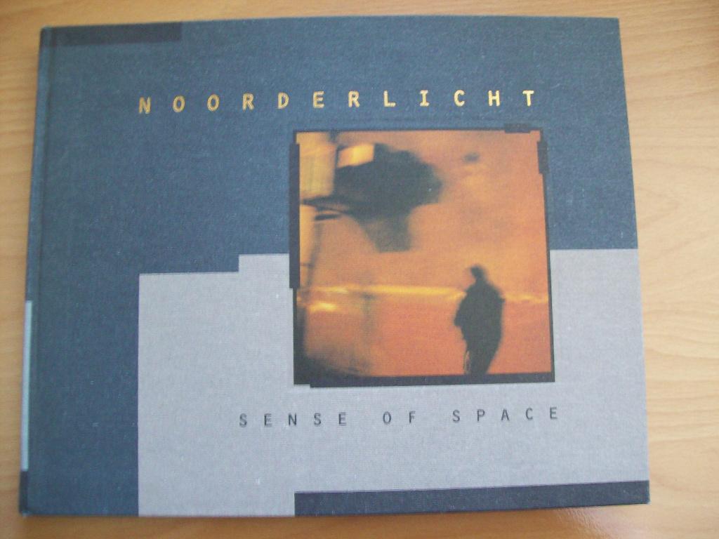 Noorderlicht: Sense Of Space (2001) [08-01], Boeken, Noorderlicht, Fotografie algemeen, Ophalen of Verzenden, Zo goed als nieuw
