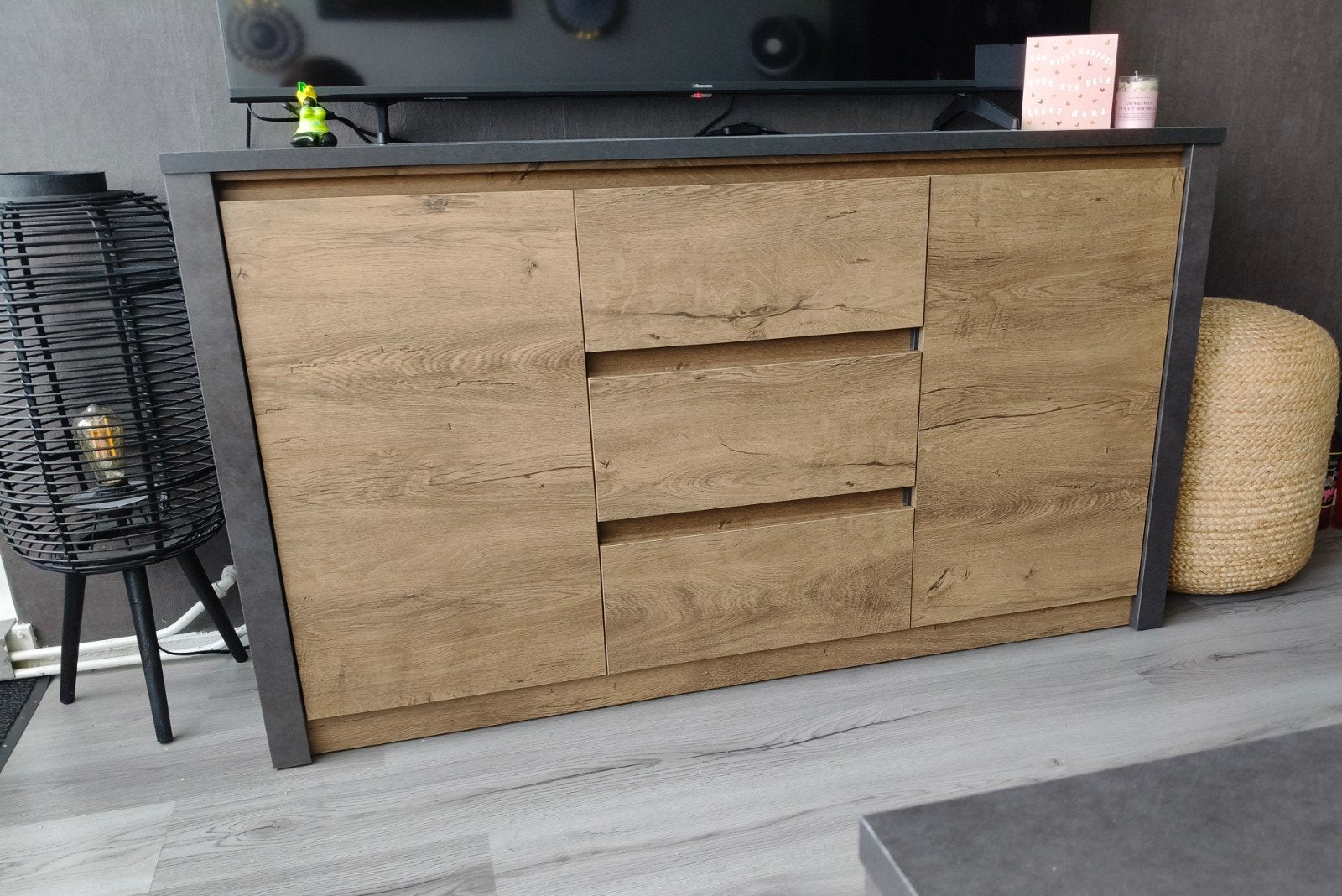 Complete meubelset: dressoir, vitrinekast en eettafel, Huis en Inrichting, Complete inboedels, Ophalen