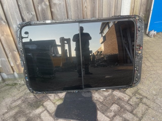 Panoramadak Volkswagen Tiguan Allspace (BW2) 2023 5NN877041G, Gebruikt, Volkswagen, Volkswagen AG, Kundenbetreuung@volkswagen.de