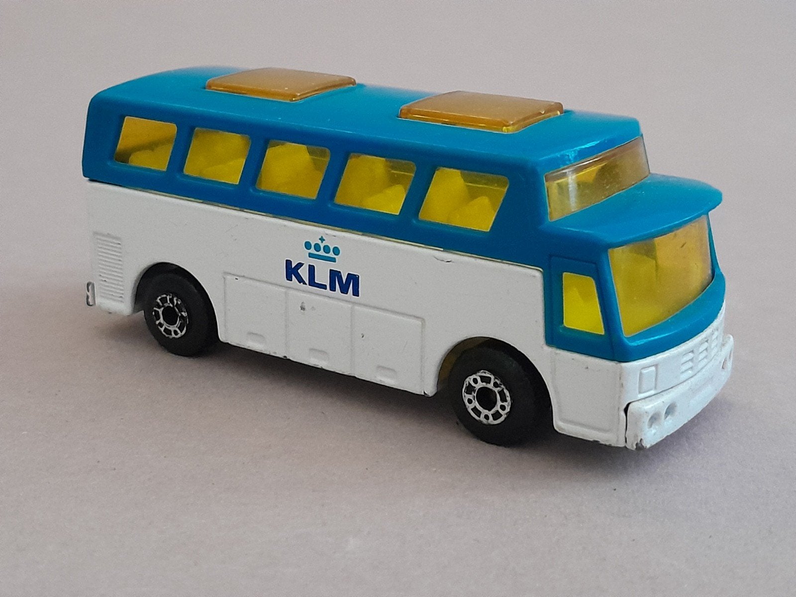 Matchbox KLM Airport Coach.      Matchbox, Ophalen of Verzenden, Auto