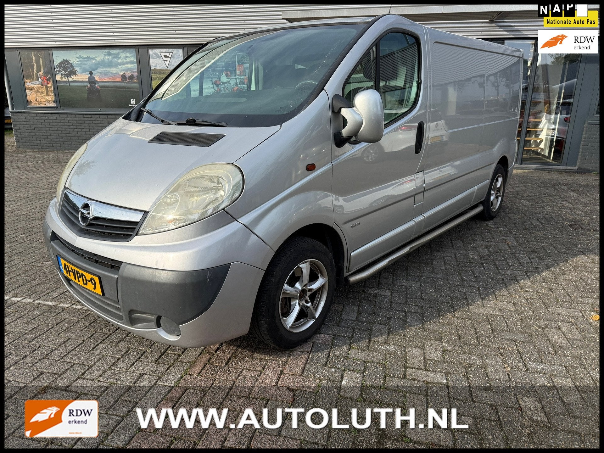 Opel Vivaro 2.0 CDTI L2H1 DC, Voorwielaandrijving, Stof, Zwart, Origineel Nederlands