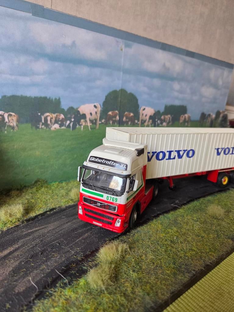 Volvo FH, Hobby en Vrije tijd, Modelauto's | 1:50, Verzenden, Bus of Vrachtwagen