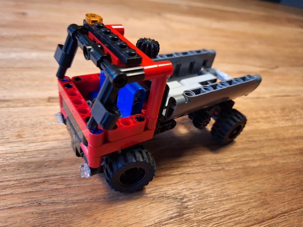 Lego technic 2 in 1 haaklader en brandweer wagen 42084, Ophalen of Verzenden, Zo goed als nieuw, Complete set, Lego