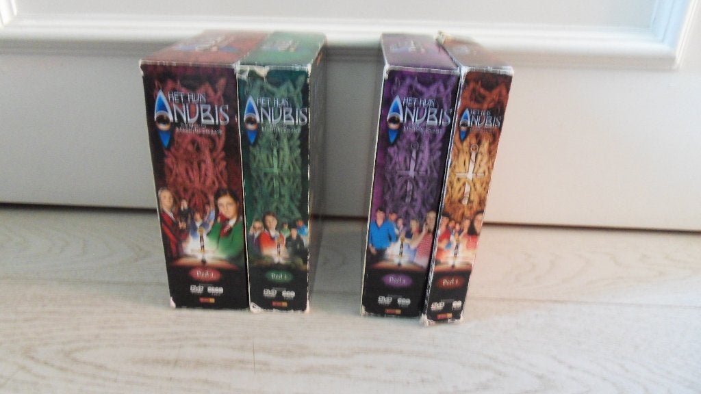 Het huis Anubis  De vijf van het magische zwaard box 1-2-4-5, Cd's en Dvd's, Gebruikt, Alle leeftijden, Tv-serie, Ophalen of Verzenden