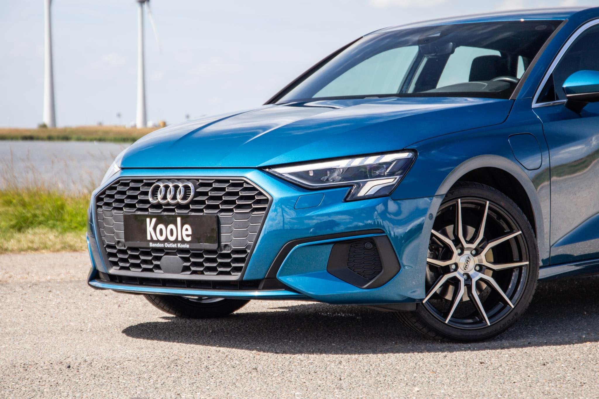 Audi A3 Sportback 40 TFSI e Advanced edition DEALER ONDERHOU, Gebruikt, 4 cilinders, Blauw, 1395 cc
