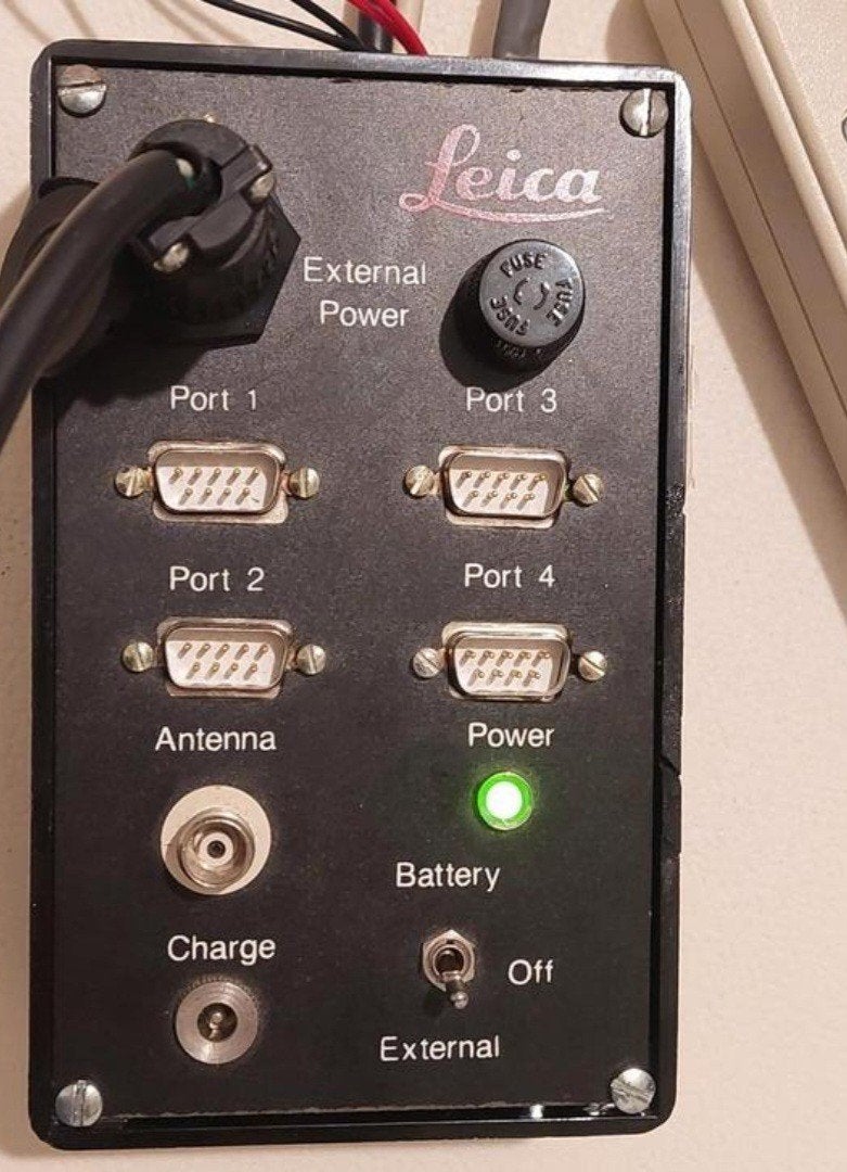 Leica eclectisch kast(multifunctionele)., Ophalen of Verzenden, Zo goed als nieuw, Kabel of Apparatuur