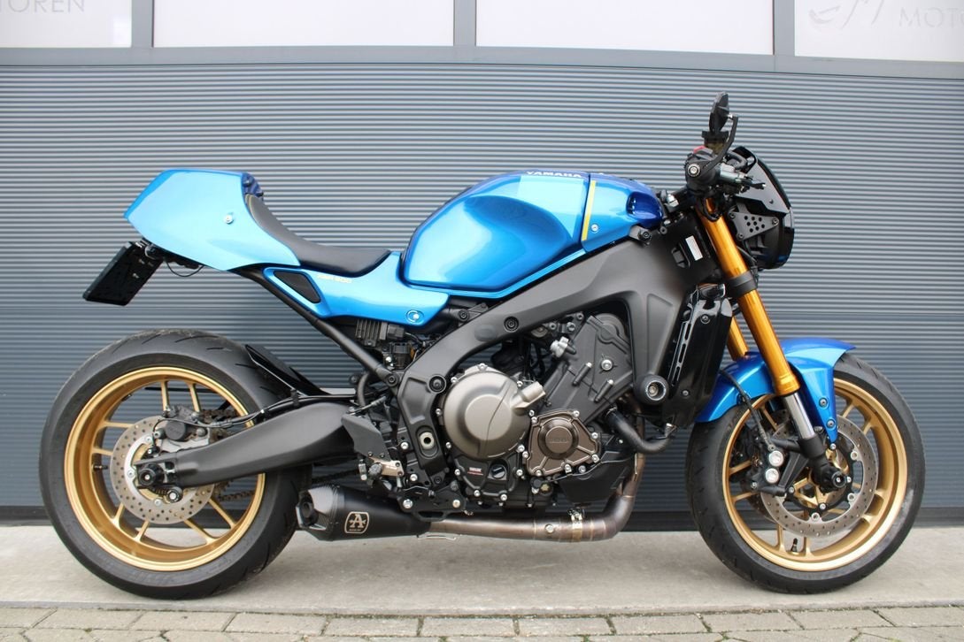 Yamaha XSR 900 (2023) *Org.NL*Vele extra's*, Motoren, 890 cc, Motorrijbewijs A, Bedrijf, Sport