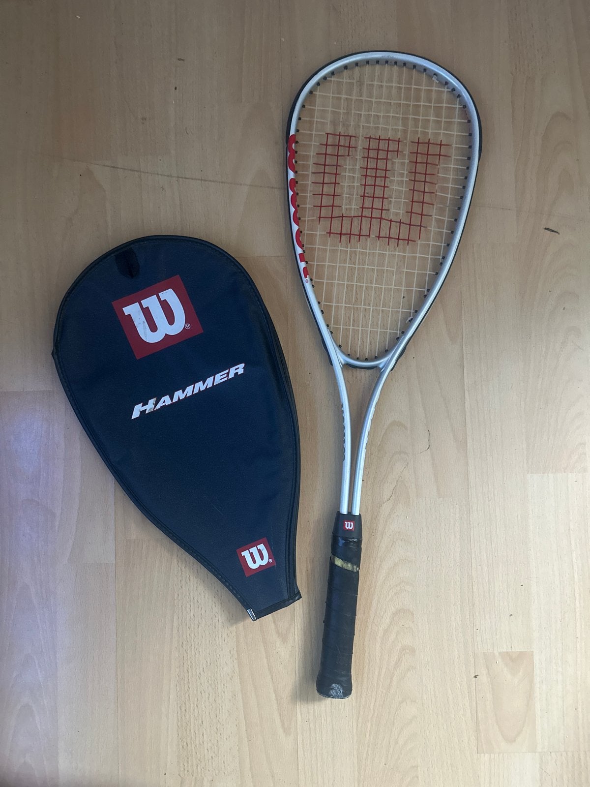 Wilson Hammer Squash Racket met Hoes, Ophalen of Verzenden, Gebruikt, Racket, Met hoes