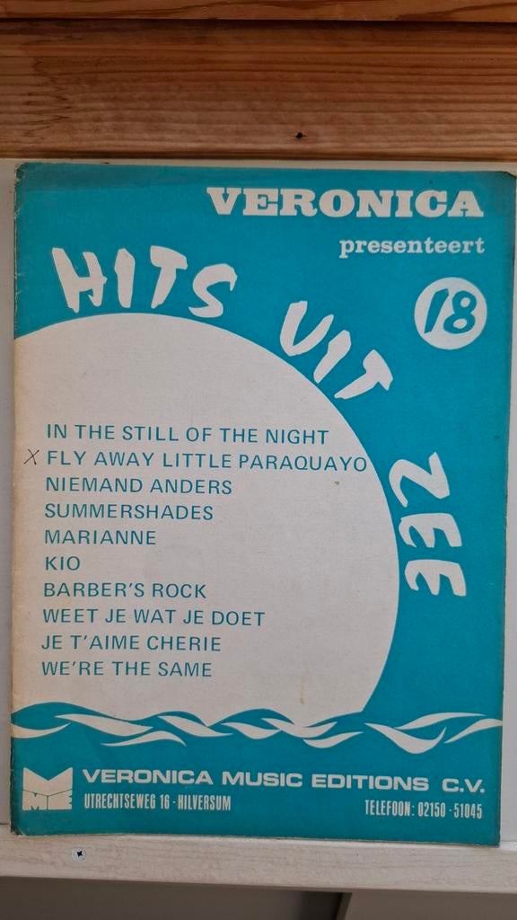 Veronica Bladmuziek Hits uit Zee 18 - Toetsen en Gitaar