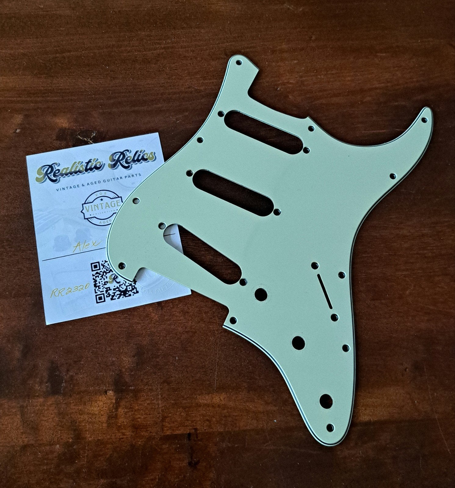 Realistic Relics slagplaat stratocaster Mint, Muziek en Instrumenten, Ophalen of Verzenden, Zo goed als nieuw, Solid body, Fender