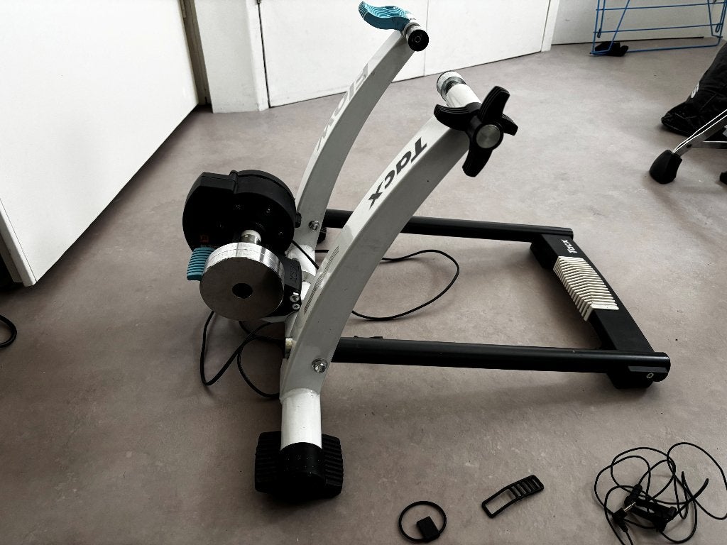 Tacx Flow Fietstrainer met Stuurcomputer, Ophalen, Gebruikt, Overige typen