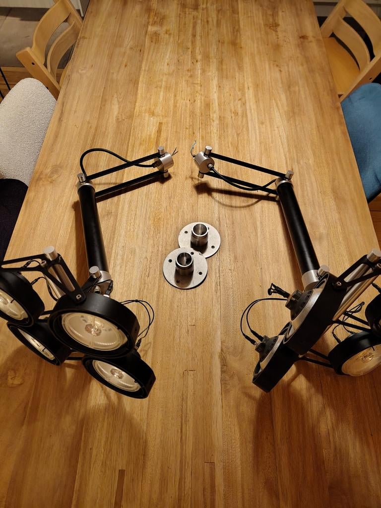 Modular Nomad zwart met 4 spots, 2 stuks, Minder dan 50 cm, Modern, Industrieel, Ophalen of Verzenden, Zo goed als nieuw