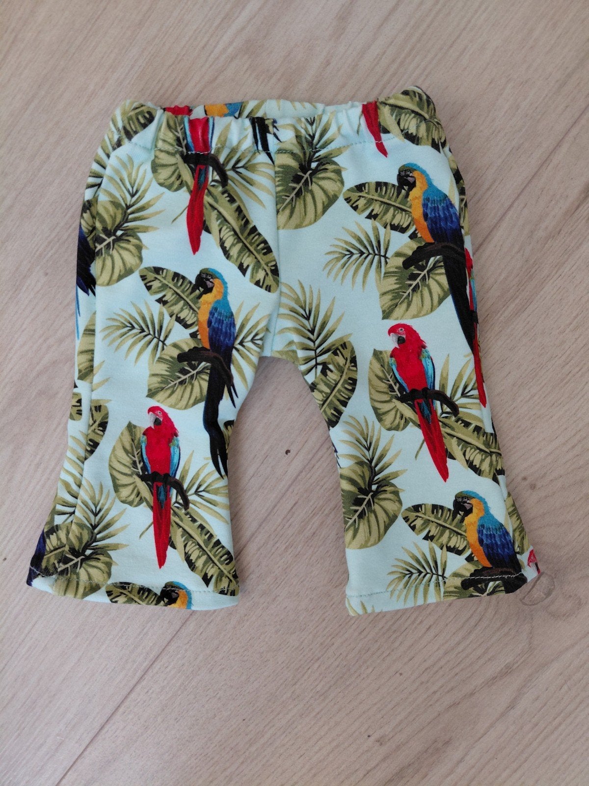 Broekje met papegaaien voor baby born pop, Ophalen of Verzenden, Nieuw, Babypop