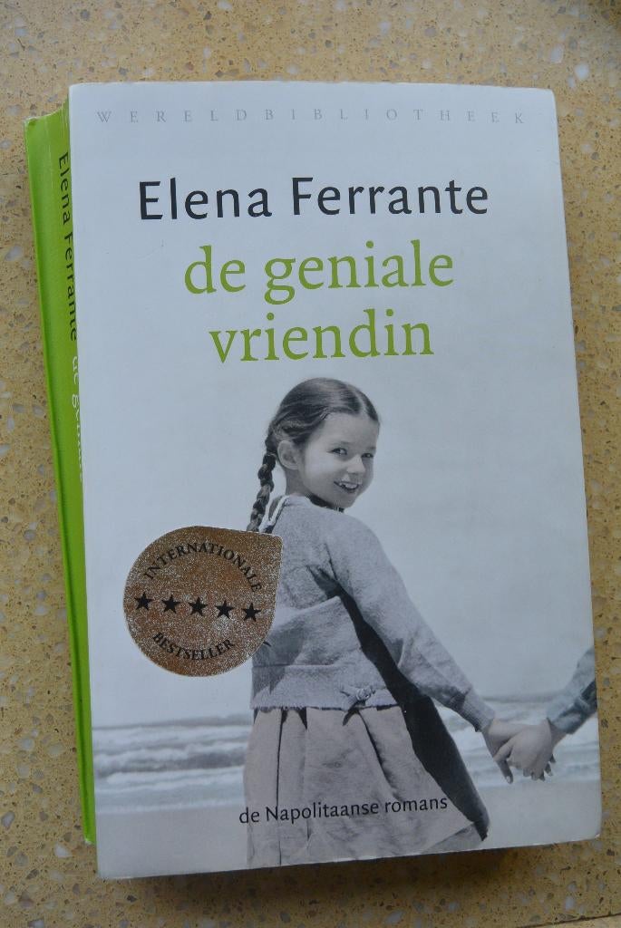 De geniale vriendin Elena Ferrante Deel 1 Napolitaanse Roman, Gelezen, Europa overig, Elena Ferrante, Ophalen of Verzenden
