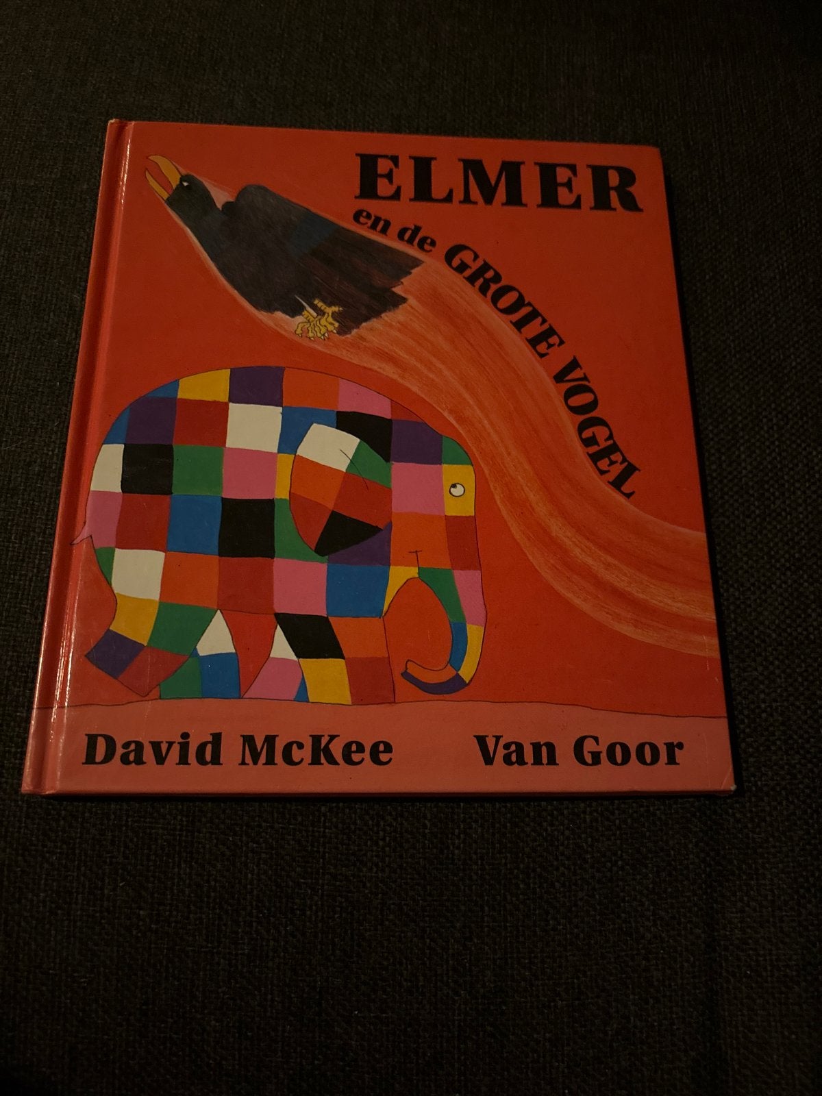 Elmer en de Grote Vogel - David McKee, Fictie algemeen, Jongen of Meisje, Ophalen of Verzenden, Zo goed als nieuw