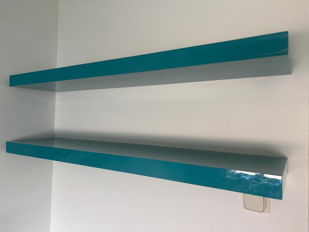 2 zwevende turquoise wandplanken ikea, Huis en Inrichting, Woonaccessoires | Wandplanken en Boekenplanken, Ophalen, Zo goed als nieuw