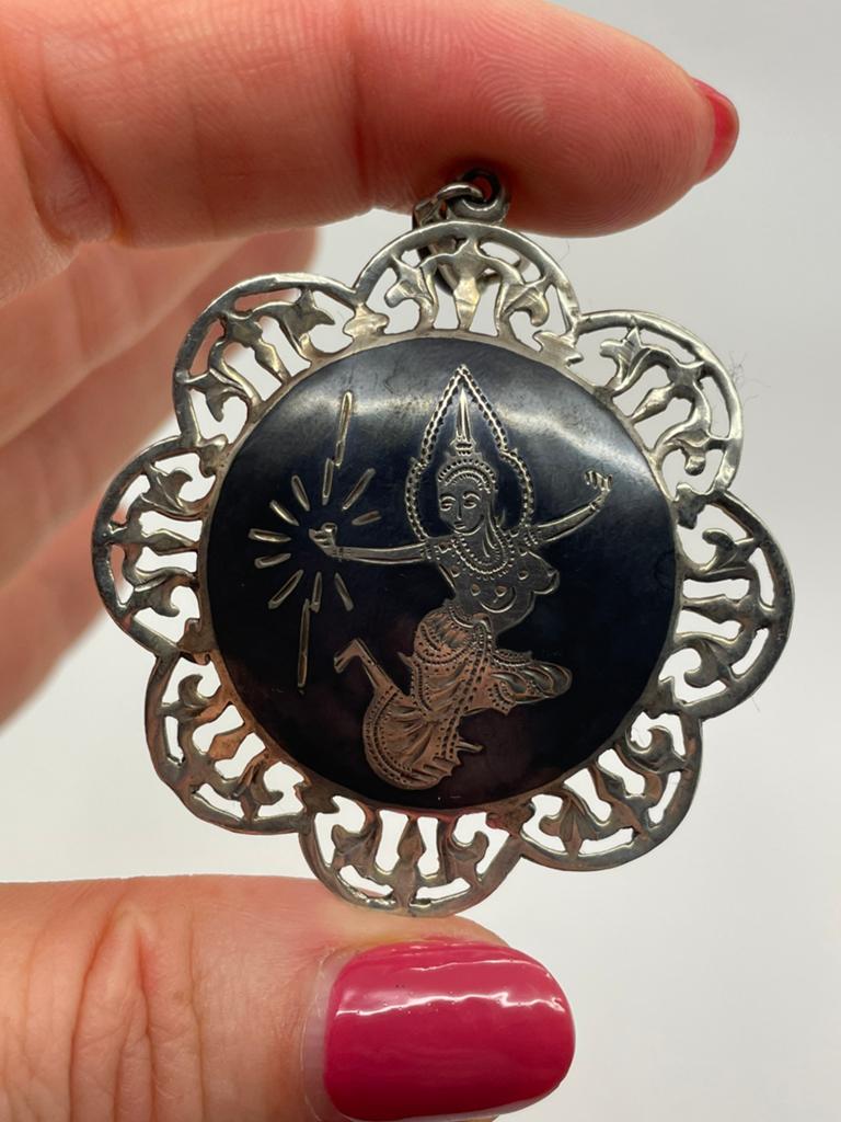 E115 Prachtige vintage Siam sterling hanger Niello, Ophalen of Verzenden, Zilver, Hanger