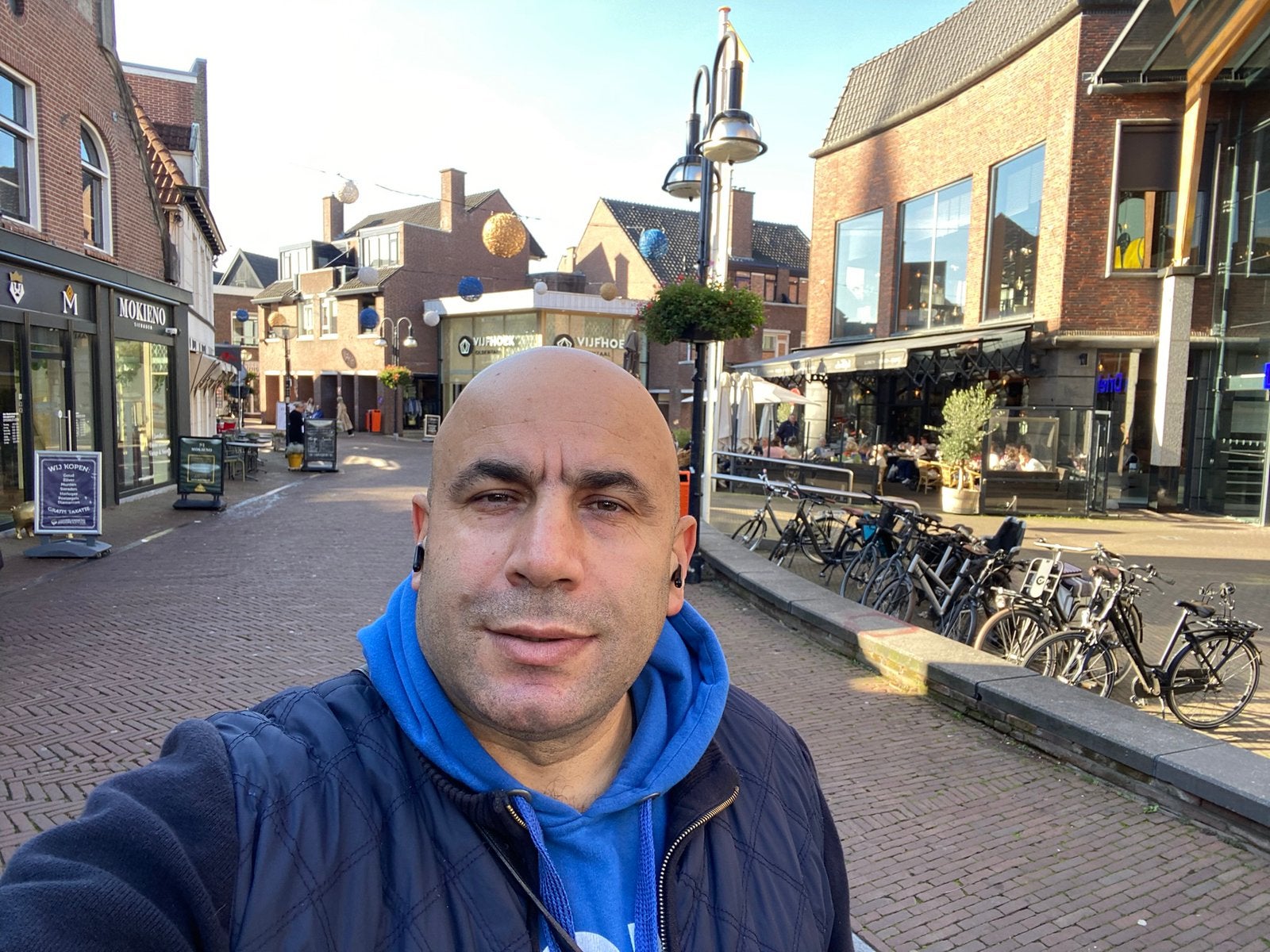 Taalmaatje gezocht, Ophalen of Verzenden, Zo goed als nieuw