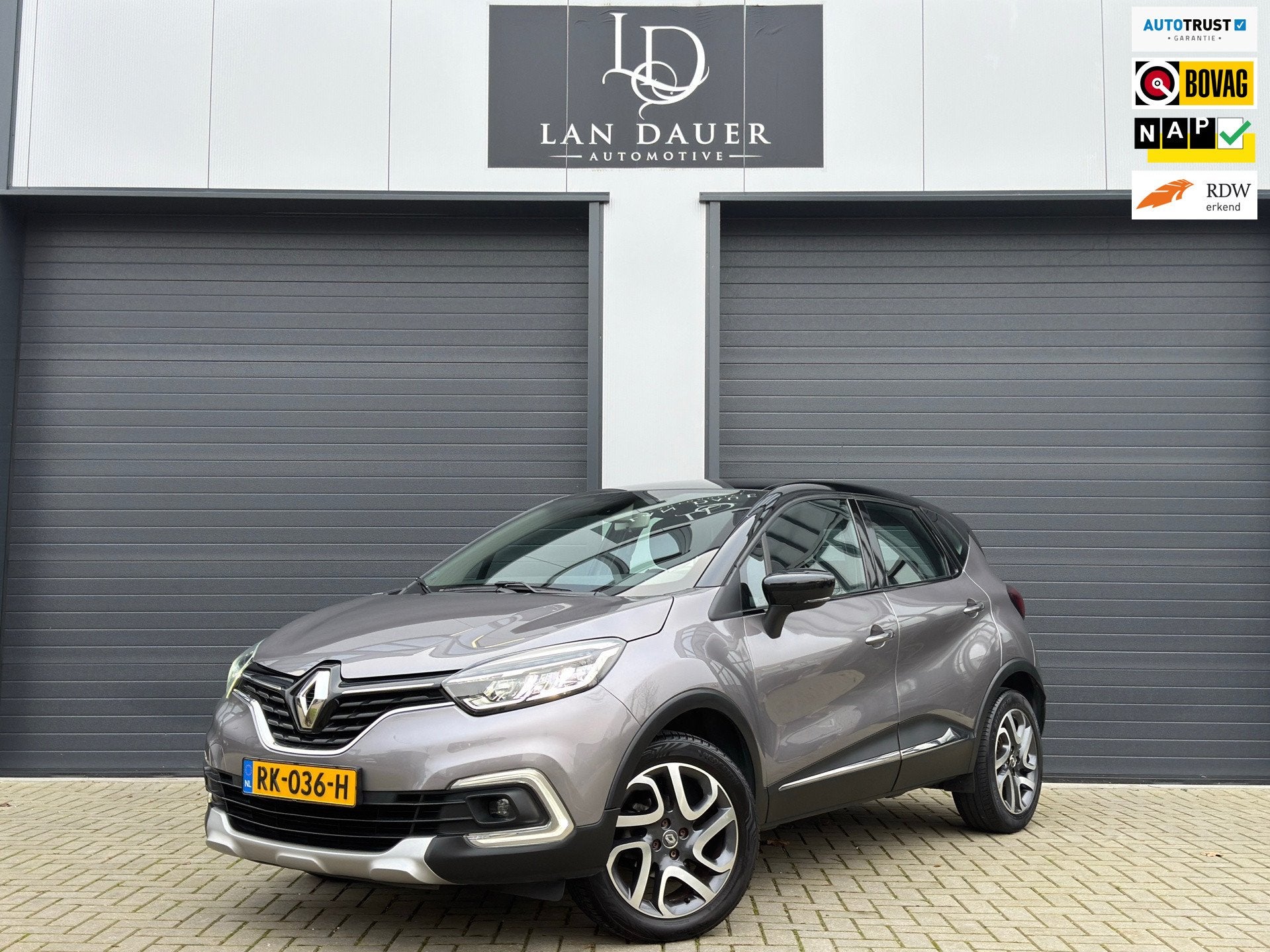Renault Captur 0.9 TCe Intens / NAP Lage KM / LED / APK, Voorwielaandrijving, 898 cc, Gebruikt, Euro 6
