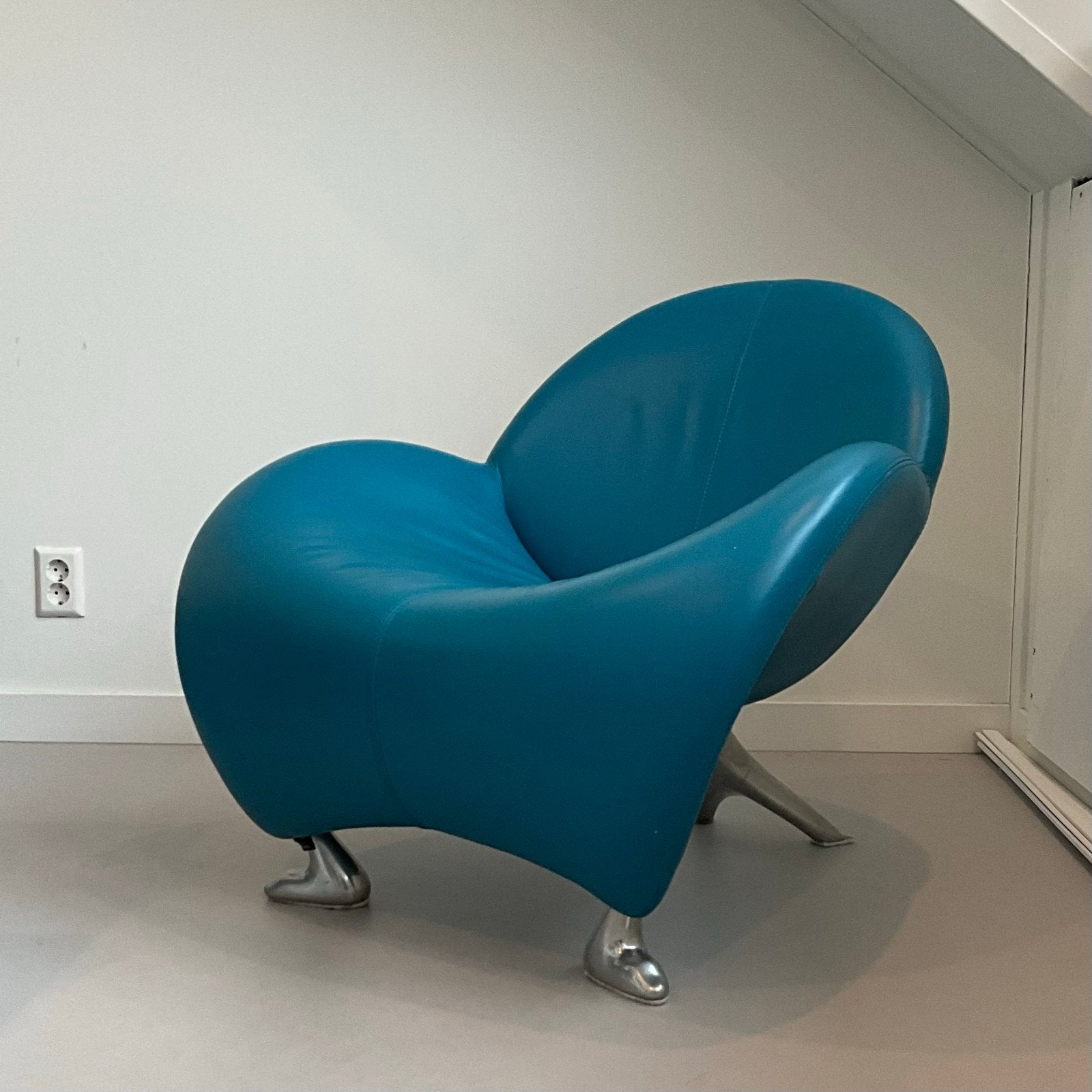 Leolux Papageno fauteuil - Blauw leer - Design klassieker, Ophalen, Gebruikt, Leer, 75 tot 100 cm