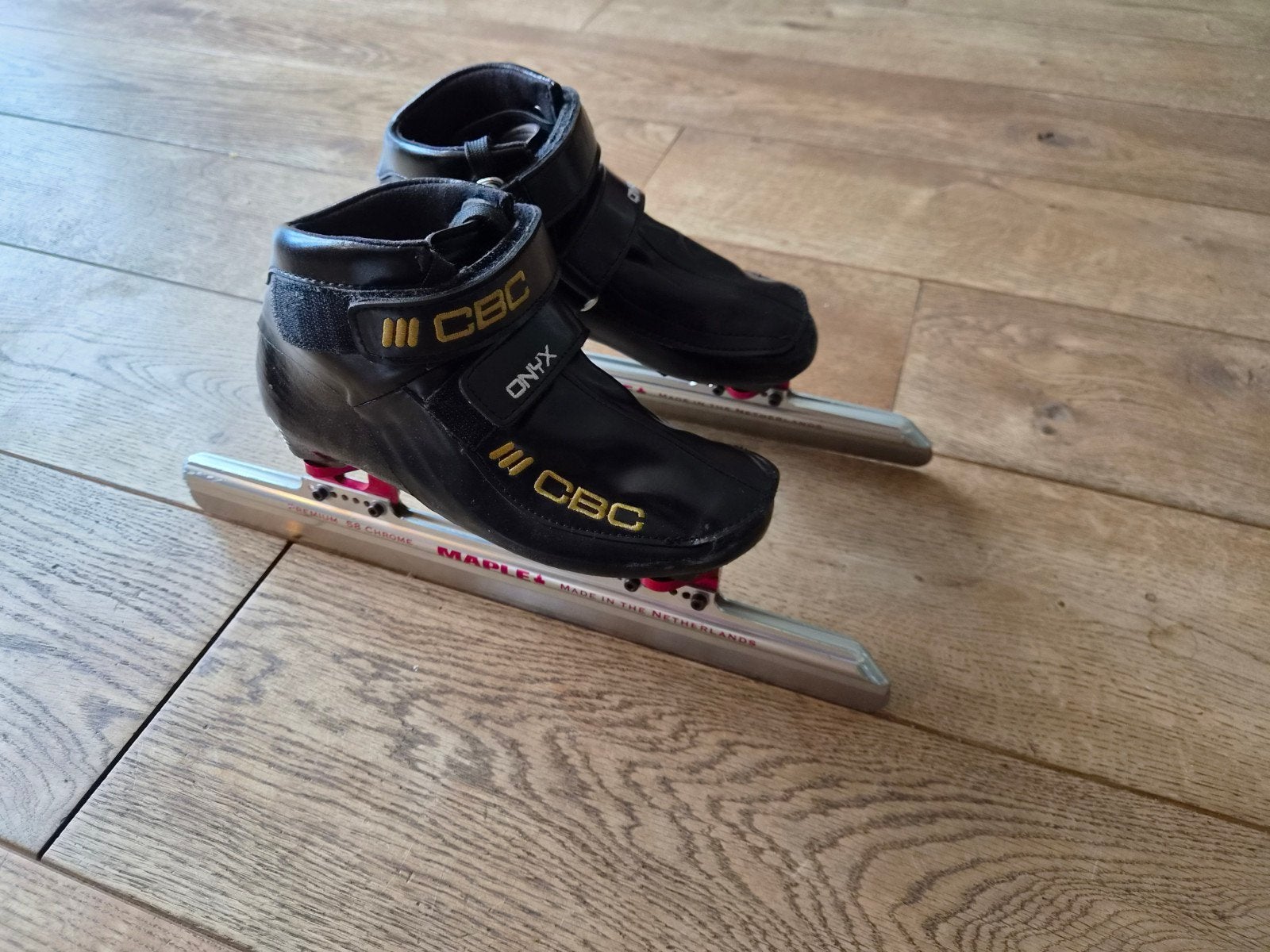 CBC Onyx Schaatsen Maat 35 met Maple Premium Chrome IJzers, Ophalen, Gebruikt, Overige typen, Maple
