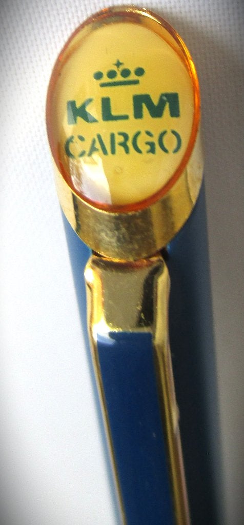 KLM Cargo Pen~Blauw met goud in velours zakje~Nieuw, Ophalen of Verzenden, Nieuw, Overige typen