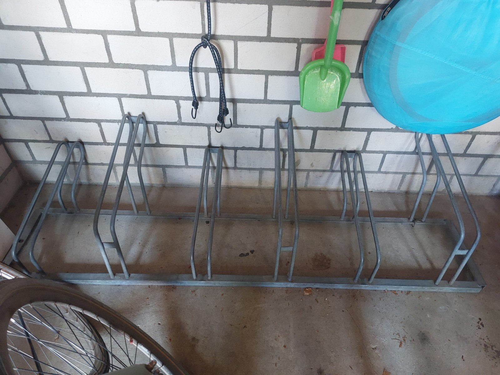Fietsenrek voor 6 fietsen, Ophalen