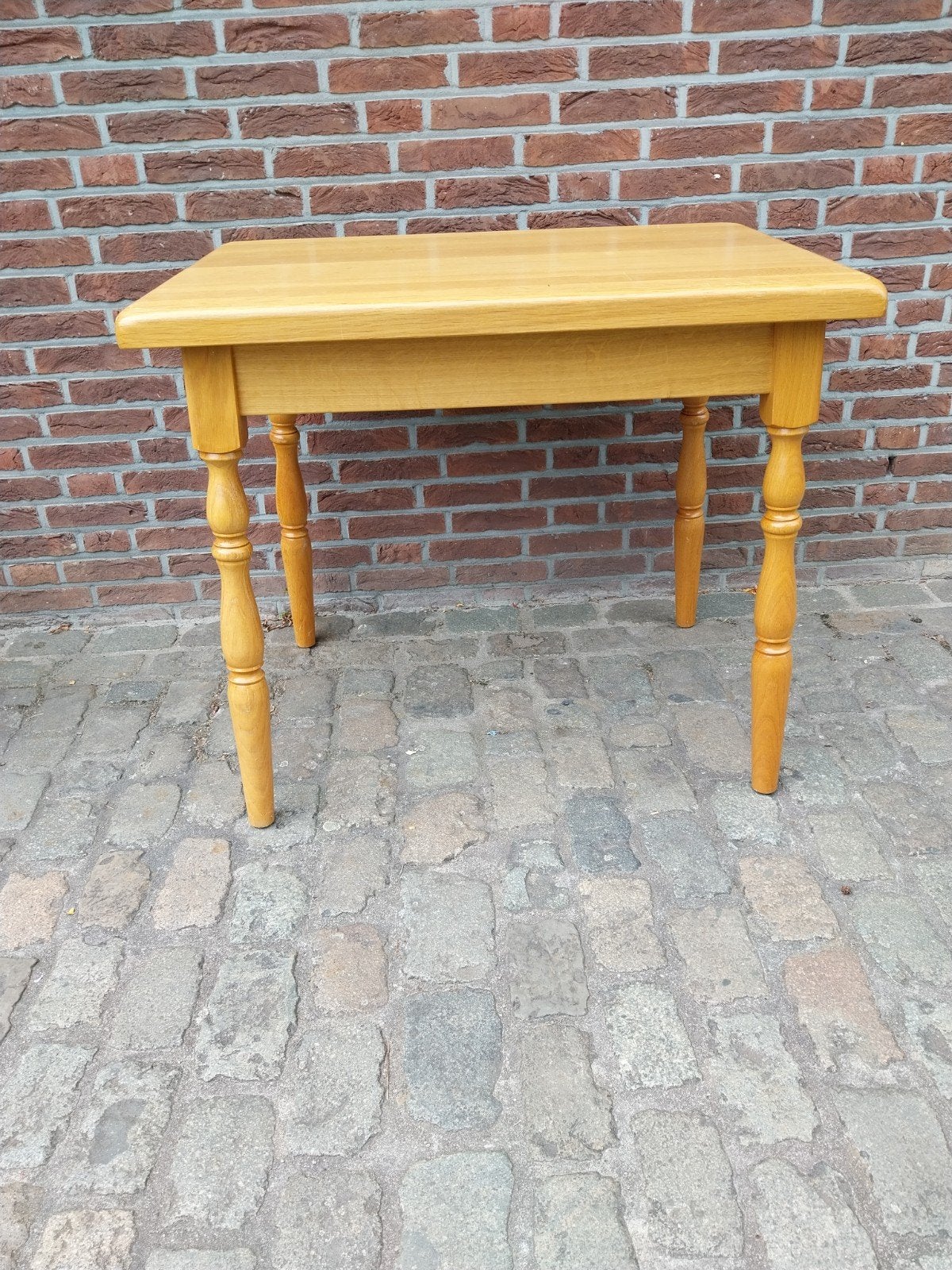 Massief eiken tafel 65x90 cm, 77 cm hoog, Huis en Inrichting, Tafels | Eettafels, Ophalen, Gebruikt, 50 tot 100 cm, Eikenhout