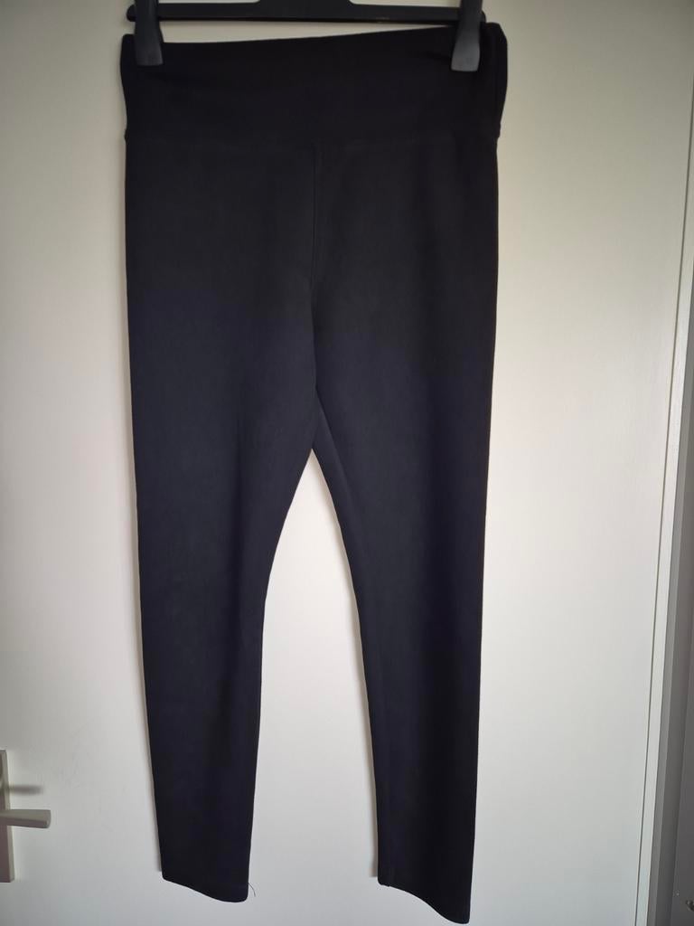 Zwarte velours legging/broek maat 38, Kleding | Dames, Legging, Maat 36/38 (S), Zwart, Ophalen of Verzenden