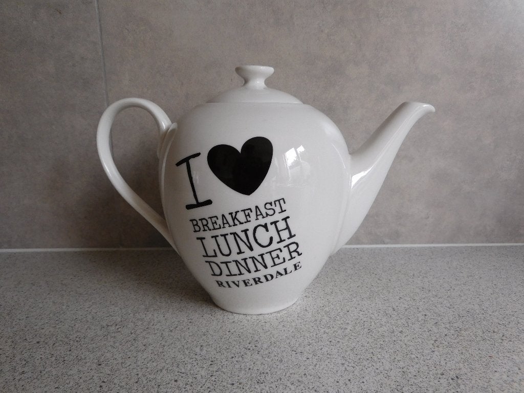 Theepot I Love Breakfast Lunch Dinner Riverdale Collection, Overige typen, Ophalen of Verzenden, Zo goed als nieuw, Overige stijlen